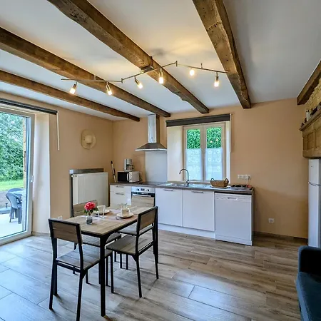 Cosy Avec Jardin Et Terrasse - Confort Et Charme A La Campagne - Fr-1-585-134 Vakantiehuis Han-les-Juvigny