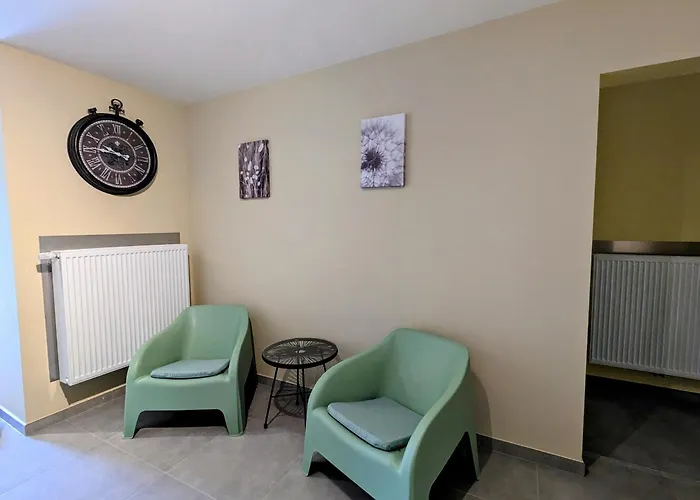 Cosy Avec Jardin Et Terrasse - Confort Et Charme A La Campagne - Fr-1-585-134 *